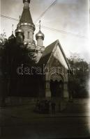 cca 1930-1950 Vegyes fotónegatív tétel negatívtartó tasakokban, utazások, felvonulás, városképek, él...