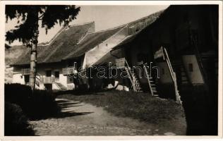 Szászhermány, Honigberg, Harman (Brassó, Kronstadt, Brasov); Kirchen-Kastell / Evangélikus erődtemplom / Lutheran castle church. Foto Gebauer (Brasov) photo