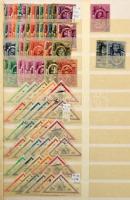 Magyar tétel az 1930-1980 közötti időszakból több példányokban, 12 lapos nagyalakú berakóban + Pár s...