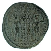 Római Birodalom 330-333 / I. Constantinus / Siscia / Follis (2,34g) T:XF
Roman Empire 330-333 / Con...