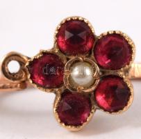 14K arany (Au) fülbevaló szintetikus rubinnal. 1 g, jelzett