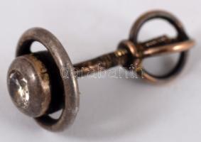 14K fehérarany (Au) fülbevaló brillel br: 1,2g