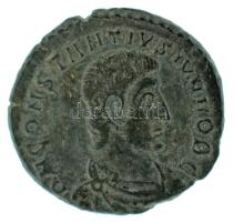Római Birodalom 351-354 / Constantius Gallus / Siscia / Follis (2,48g) T:XF Roman Empire 351-354 / Constantius Gallus / Siscia / Follis "DN CONSTAN-TIVS IVN NOB C - A / FEL TEMP RE-PARATIO - ASIS" soldier standing left, spearing fallen horseman who is wearing a Phrygian helmet and reaching backwards (2,48g) C:XF RIC VIII 351