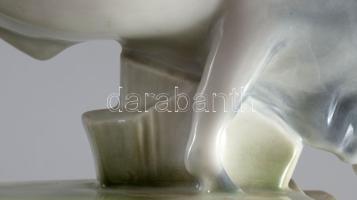 Zsolnay szürkemarha. Terv.:Sinkó András. Kézzel festett, jelzett, hibátlan, m: 15,5 cm, h: 32 cm