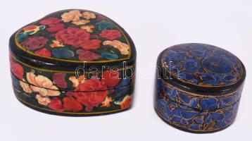 3 darab kézzel festett fa doboz, közte jelzett orosz paleh doboz certifikáttal