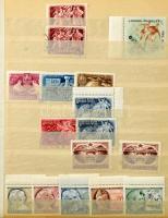 Érintetlen hagyaték berakókban, borítékokban, benne magyar postatiszta 60-as évek, sok régebbi és kü...