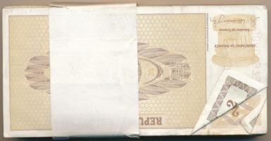 Szlovénia 1990. 2T (100x) eredeti banki kötegelővel T:F-G Slovenia 1990. 2 Tolarja (100x) with origi...