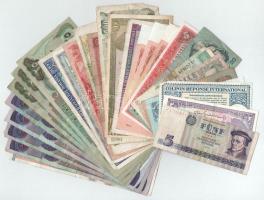 Vegyes, 28db-os külföldi bankjegytétel, közte NDK, Indonézia, Szovjetunió, Oroszország, Irak, Románia, Pakisztán, Csehszlovákia, stb. T:vegyes Mixed 28pcs foreign banknote lot, within GDR, Indonesia, Soviet Union, Russia, Iraq, Romania, Pakistan, Czechoslovakia, etc C:mixed