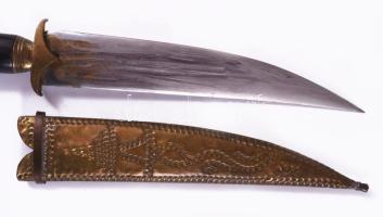 Jezzine tőr. Libanon, 20. sz., madáralakos markolattal, h: 27 cm