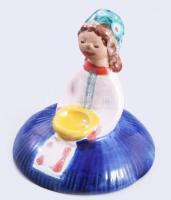 Bolbáné Szeles Magda (1935-2020): Lány tállal. Jelzés nélkül, hibátlan, m: 10 cm