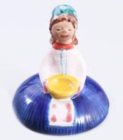 Bolbáné Szeles Magda (1935-2020): Lány tállal. Jelzés nélkül, hibátlan, m: 10 cm