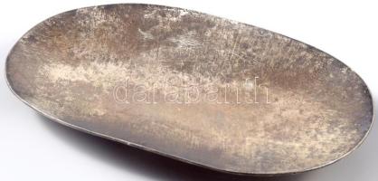 Iparművész ezüst (Ag) gyűrűtartó tálka, jelzés nélkül, h: 9,5 cm, nettó 36g