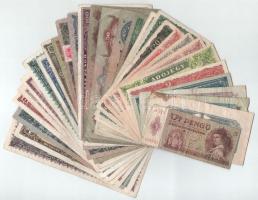 Vegyes, 30db-os magyar bankjegy tétel, benne: 1920-1946. 1-20K (3xklf) + 1-1.000.000.000P (17xklf) + 10.000BP + 100.000BP + 10.000-100.000.000MP (4xklf) + 50.000-1.000.000AP (4xklf) T:G-F