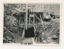 1937 Petrozsény, Petrosani; Vasúti alagút építése / railway tunnel. photo (11,5 x 8,5 cm)