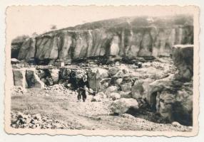 1942 Lukarec, Lukácskő, Lucaret; bánya, bányász / mine, miner. photo (8,6 x 5,8 cm)