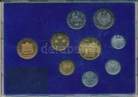 Ausztria 1984. 2gr-20Sch (8xklf) + "Hauptmünzamt" forgalmi sor, műanyag tokban T:AU, folt
...