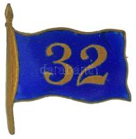 1914-1918. "32" Harminckettedik honvéd gyalogezred zománcozott sapkajelvénye (26x26mm) T:AU Hungary 1914-1918. "32" 32nd Honvéd Infantry Regiment enamelled cap badge (26x26mm) C:AU