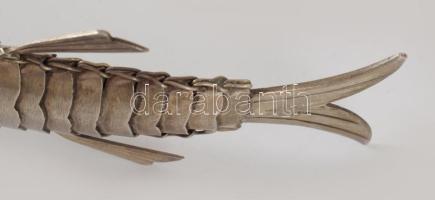 Halfigura, filigrán ezüst (Ag) psumintartó, mozgatható testtel. Antik, orosz, IX mesterjeggyel. h: 1...