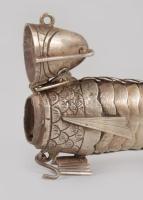 Halfigura, filigrán ezüst (Ag) psumintartó, mozgatható testtel. Antik, orosz, IX mesterjeggyel. h: 1...