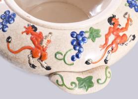 Villeroy &amp; Boch bólés készlet plasztikus ördög-figurás díszítéssel. Art deco, ca 1920.. Kíná...