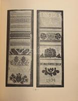 Békésvármegye Törvényhatósági Iskolánkívüli Népművelési Bizottságának évkönyvei, 2 kötet (az egyik a...