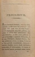 [Tresztyánszky Dániel - Ürményi József]: [Ratio educationis publicae totiusque rei literariae per Regnum Hungariae et Provincias eidem adnexas. Budae, 1806. Regiae Univer. Hungaricae,] XX+315 p.+ 12 t. 1777-ben Mária Terézia, a Ratio Educationis c. rendelettel szabályozta az oktatásügyet, amellyel igyekezett a felvilágosult abszolutizmus jegyében irányítása alá vonni a magyar oktatást. Korabeli félbőr-kötésben, kopott borítóval, a gerincen kis sérülésekkel, a címkép és a címlap hiányzik, possessori bélyegzéssel.