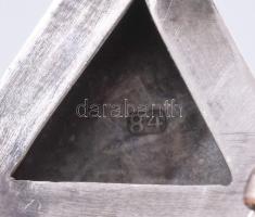 Ezüst (Ag) besamin tartó figurális alakokkal, 1894, orosz, jelzett, mesterjellel, m: 8,5 cm, 69g ///...