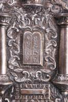 Ezüst (Ag) chósen tóra-vért - oszlop, korona és tízparancsolat ábrázolással. 1851, magyar, 13 latos,...