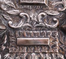 Ezüst (Ag) chósen tóra-vért - oszlop, korona és tízparancsolat ábrázolással. 1851, magyar, 13 latos,...