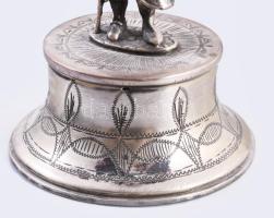 Ezüst (Ag) besamin tartó serleg Mózes ábrázolásával díszítve. cca 1880/1890, jelzett, mesterjeggyel,...