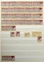 1918 Köztársaság felülnyomású bélyegek készlet, sok összefüggéssel, postatisztával 30 lapos A/4 bera...