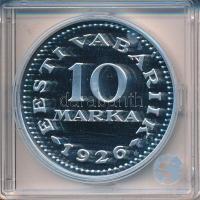 "Észtország 1926-os 10M érméjének jelzett utánverete" Ag (20g/0.999/40mm) kapszulában, tanúsítvánnyal T:PP, foltos "Copy of the 1926 10 Mark coin of Estonia" Ag (20g/0.999/40mm) in capsule, with certificate C:PP spotted