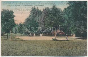 1917 Felsőőr, Oberwart; Gyógyudvar, parkrészlet, teniszpálya. Gustav Löwy kiadása / spa, park, tennis court (r)