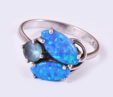 Ezüst (Ag) gyűrű, m:59, jelzett, tűzopállal, bruttó 3,2g