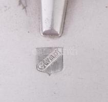 Ón kiöntő, belül szűrő résszel, jelzett, m: 21,5 cm