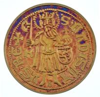 DN "Magyar aranypénzek utánveretben - Mátyás király aranyforint" aranyozott Ag emlékérem tanúsítvánnyal (5,5g/0.999/25mm) T:AU (eredetileg PP) patina