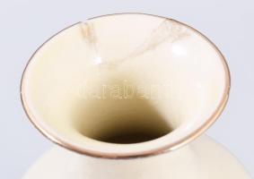 Zsolnay 2 darab csésze alátéttel d: 15,5 cm + sérült váza m: 16,5 cm