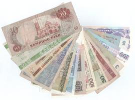 Vegyes 14db-os külföldi bankjegy tétel, közte Lengyelország 1986. 50Zl + 100Zl + közte Peru 1987 10I...