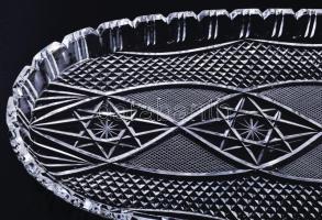 Parádi csiszolt ólomkristály üvegtálca, gazdag díszítéssel, jelzés nélkül, hibátlan, 44x18 cm