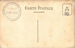 1932-1933 S.C.M. Hongrois de Paris Vasas. Champion 1932-1933. / a VASAS SE futball játékosai Párizsb...