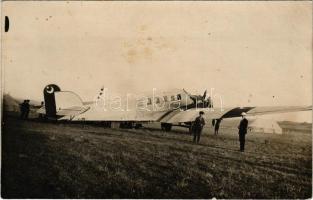 Török repülőgép / Turkish aircraft. photo (fl)