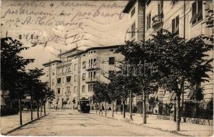 1911 Pola, Pula; Münzhäuser / mint, tram. Phot. A. Beer. Verlag F. W. Schrinner (EK)