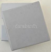 Négygyűrűs bankjegyberakó, 70db előnyomott, norvég nyelvű albumlappal