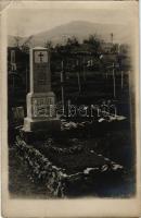 ~1917 Brje, 91er Friedhof bei Berje, 10. Isonzo-Schlacht / WWI Austro-Hungarian K.u.K. military cemetery, soldier's grave. photo (EK)