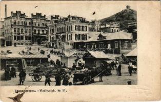 Vladivostok, Vlagyivosztok; market square, horse-drawn carriages, shop. Phototypie Scherer, Nabholz &amp; Co. (EK)
