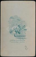 cca 1900 Elegáns fiatalember portréja, kabinetfotó a pozsonyi Helios műteremből (,,Andrássy Gyula ut...