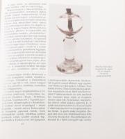 Laky József: A lámpa históriája. Bp., 1988, Műszaki Könyvkiadó. Fekete-fehér és színes képekkel illu...