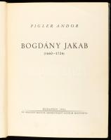 Pigler Andor: Bogdány Jakab (1660-1724). Bp., 1941, Országos Magyar Szépművészeti Múzeum, 31+(1) p.+ LVIII (fekete-fehér képek) t. Egyetlen kiadás. Kiadói félvászon-kötés, kissé viseltes borítóval, kissé foltos gerinccel, néhány kissé koszos lappal, helyenként kisebb lapszéli ázásnyomokkal.