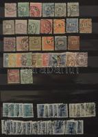 Vegyes magyar tétel a Krajcárosoktól a modernekig, köztük motívum sorok, blokkok is, 16 fekete lapos, A/4-es berakó 16 oldalán