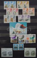 Modern magyar tétel összefüggésekkel, blokkokkal is, 8 lapos, A/4-es berakóban